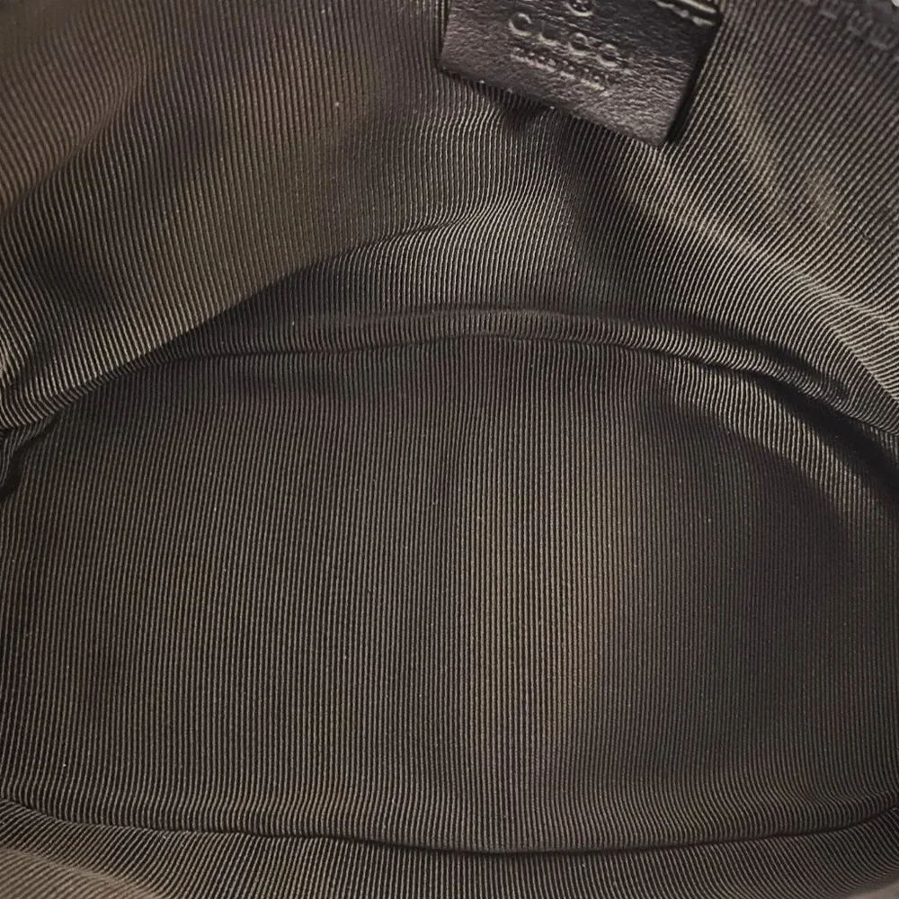 Gucci Snake Embossed Black Leather Pouchette - Picture 3 of 9